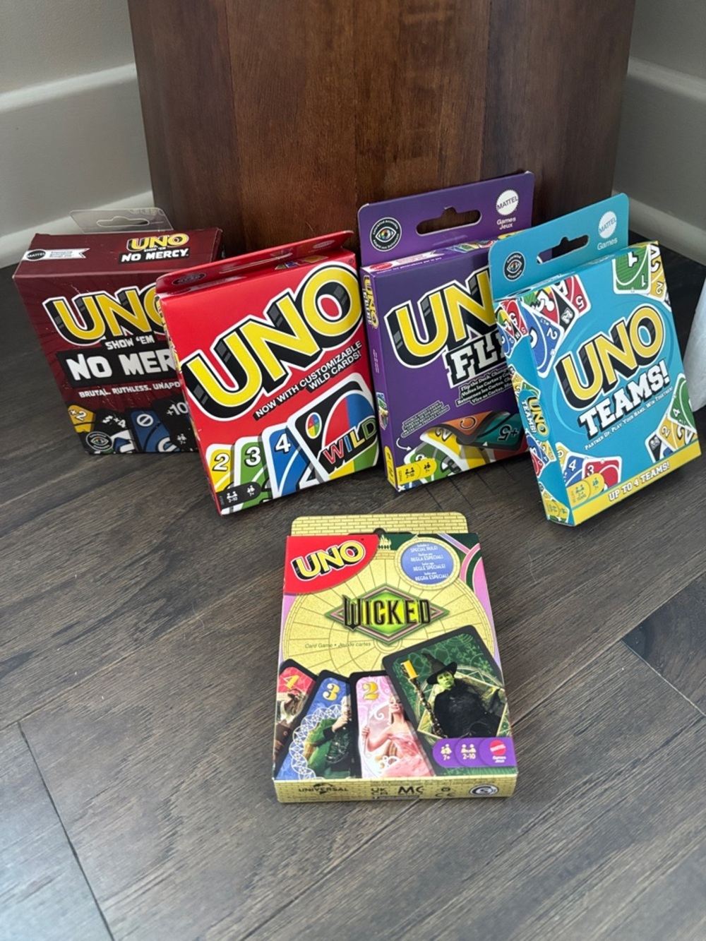 Uno Wicked, No Mercy, Uno Teams,Uno Flip & Uno,ages 7+ 2 multiple players